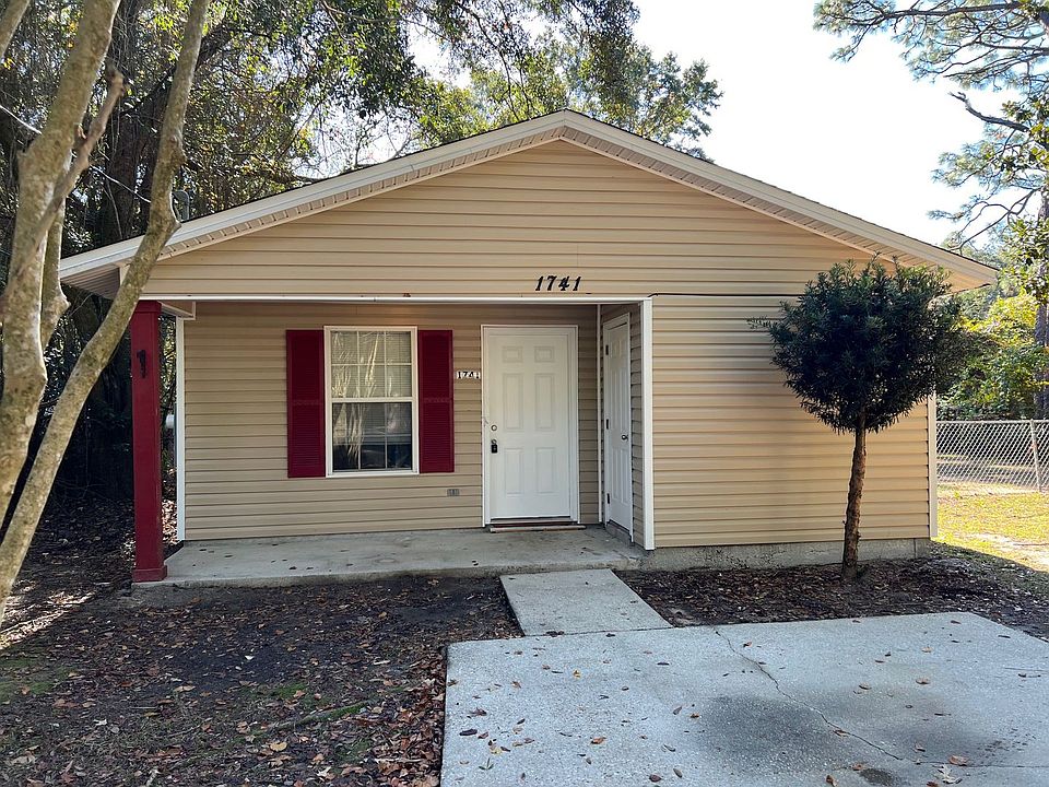 1st image of 1741 E Johnson Ave