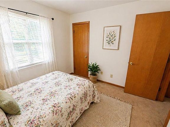 5th image of 8 Winnard Rd