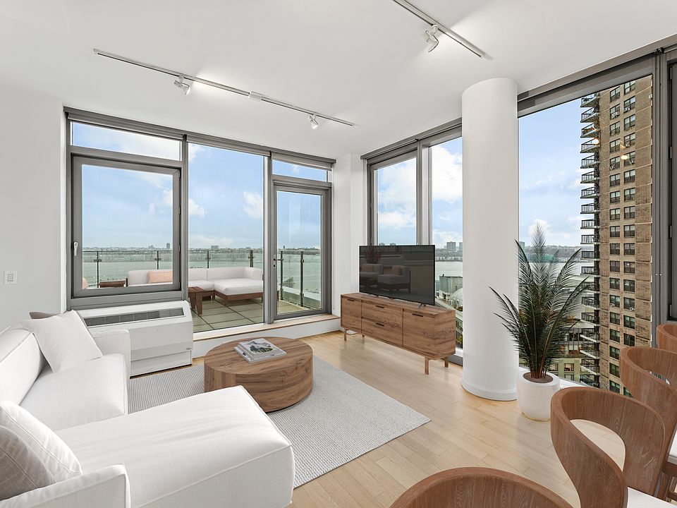 1st image of 554 54th St #23U