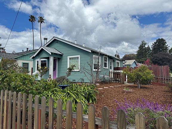 3rd image of 137 Glenwood Ave