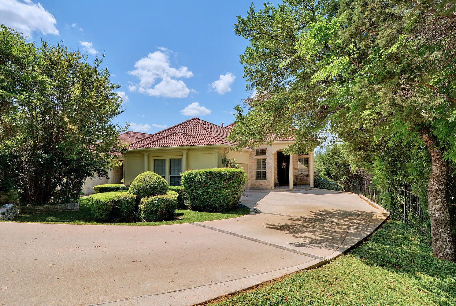 4 Sunset Park Cv, Lakeway, TX 78734 Zillow
