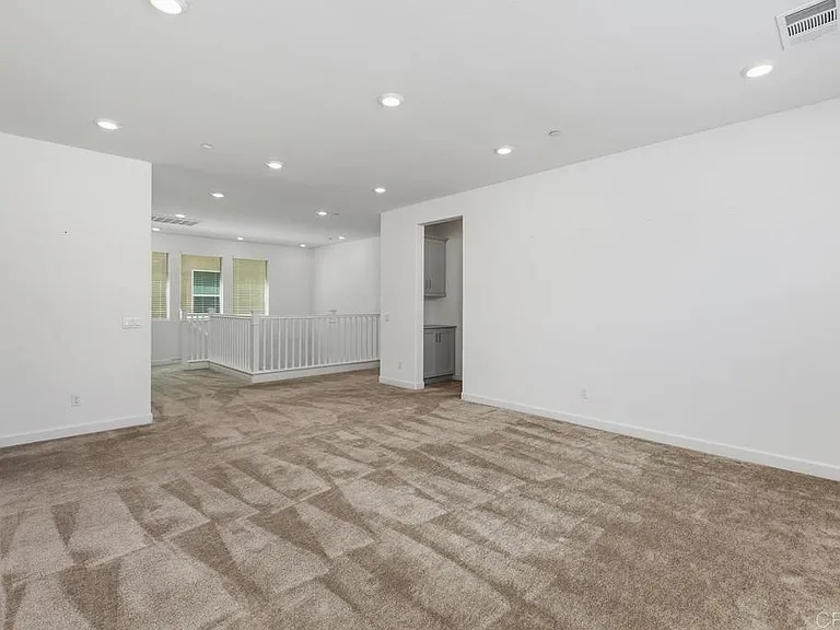 702 Westbrook Loop — Photo 13