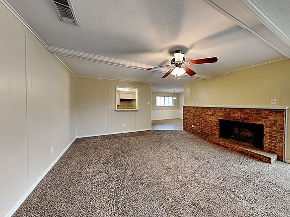 5th image of 2409 Lovell Dr
