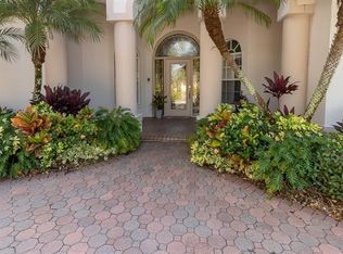 8996 Wembley Ct, Sarasota, FL 34238