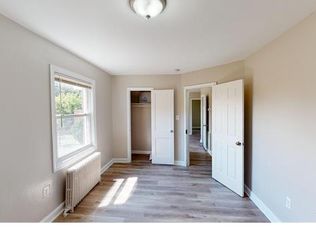 3208 28th St SE APT 4, Washington, DC 20020