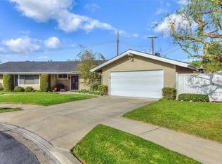 18391 Wellington Ave, Santa Ana, CA 92705
