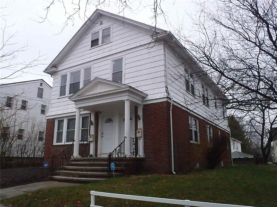 1st image of 138 Woodbine St