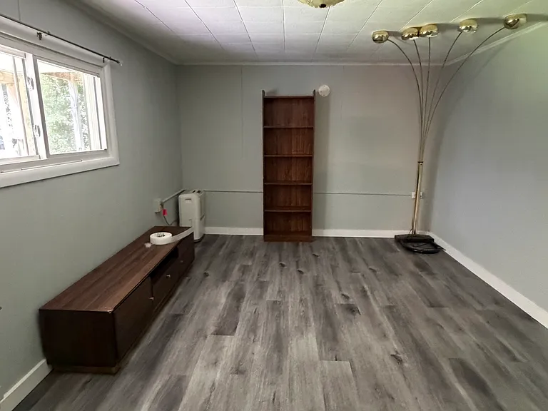 1514 Howard Ave #C — Photo 5
