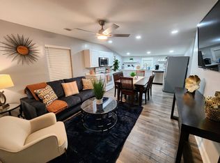 1624 Chester St, Savannah, GA 31415