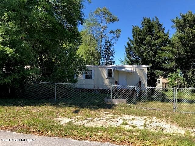 2nd image of 10155 Carriage Cir N