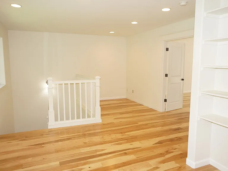 4932 SW Slavin Rd — Photo 13