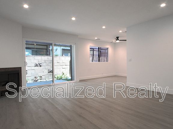 5th image of 9603 Van Nuys Blvd Unit B