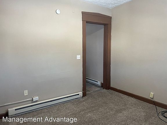 3rd image of 1030 Tippecanoe St APT 3