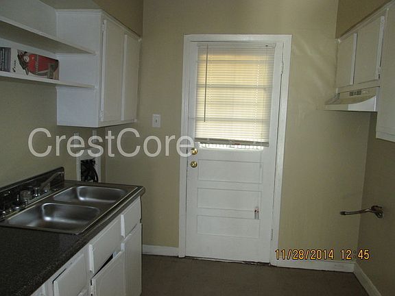 4th image of 3378 Lamphier Ave