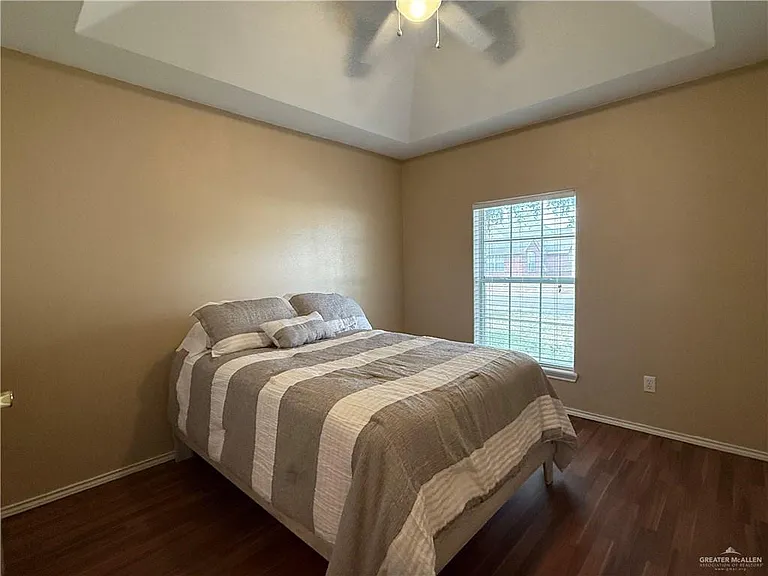 1328 Nora Dr — Photo 8