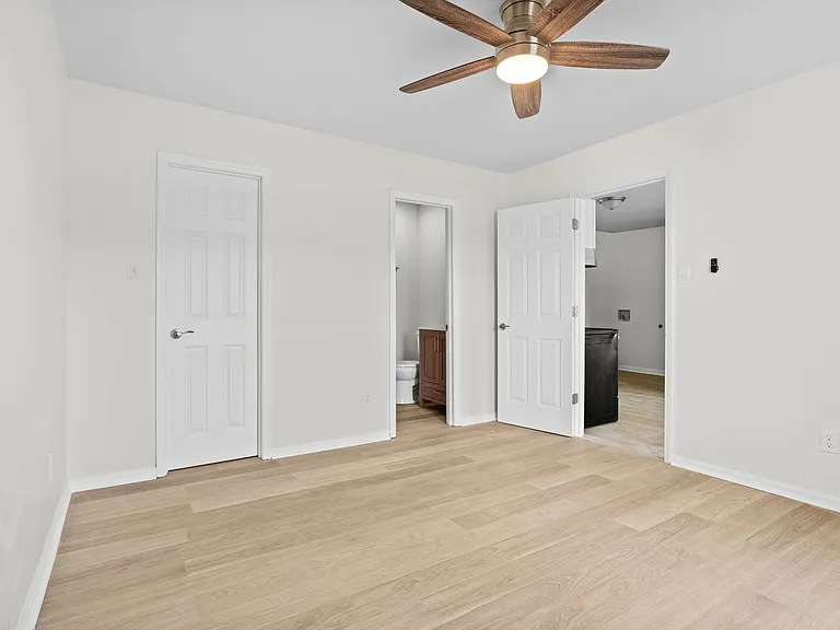 257 Brice St — Photo 6
