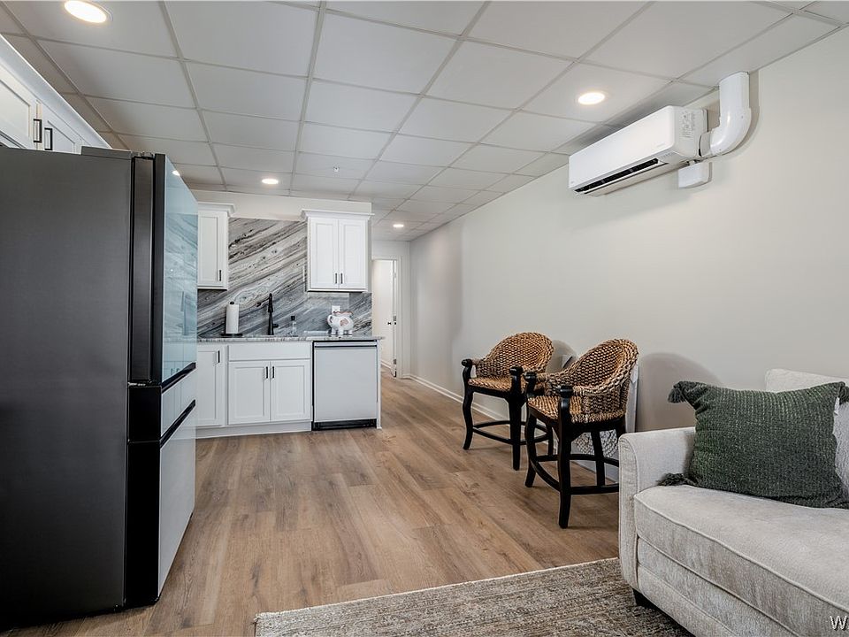 1st image of 1212 12th St APT 45
