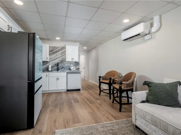 1212 12th St APT 45, Tuscaloosa, AL 35401