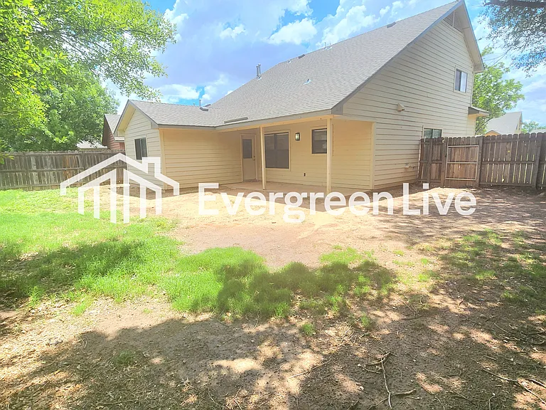 2144 Tesuque Ct — Photo 28