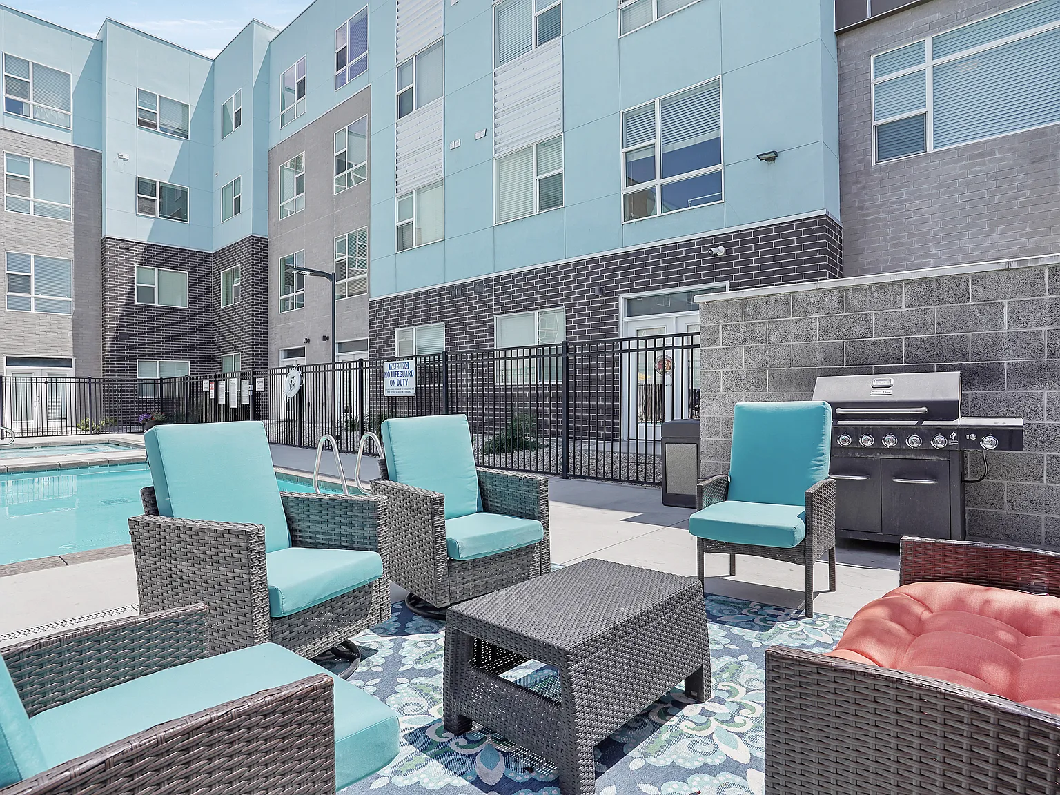 West Station Apartments — Photo 3