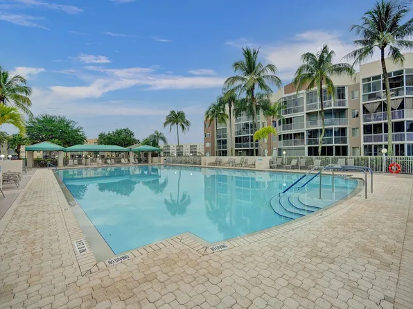 7411 GRANVILLE Drive #106, Tamarac, FL 33321