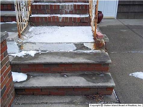 4th image of 120 Lynhurst Ave