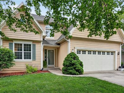 8442 Lakeview Ave, Lenexa, KS, 66219