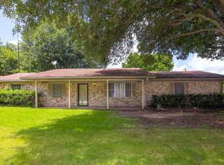 102 Fenton Rd, Longview, TX 75604