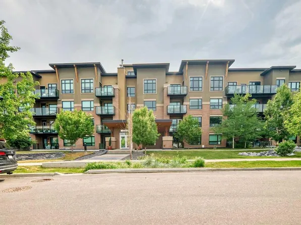 145 W Burma Star Rd SW #107, Calgary, AB T3E 8A8