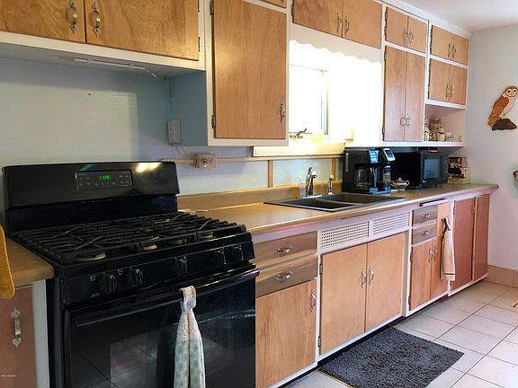 70240B41-B7EA-438F-864B-417F3BA239BD