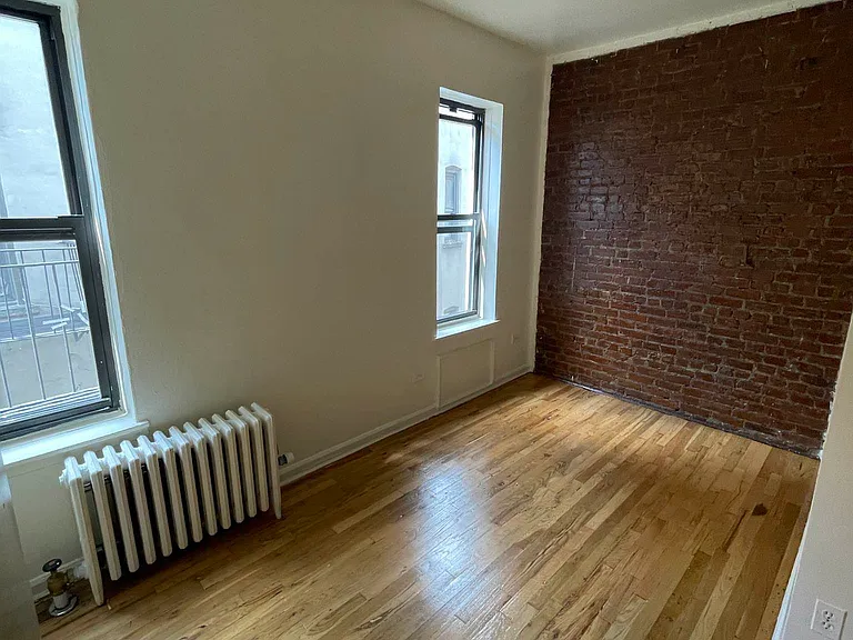 226 E 29th St #6G — Photo 6