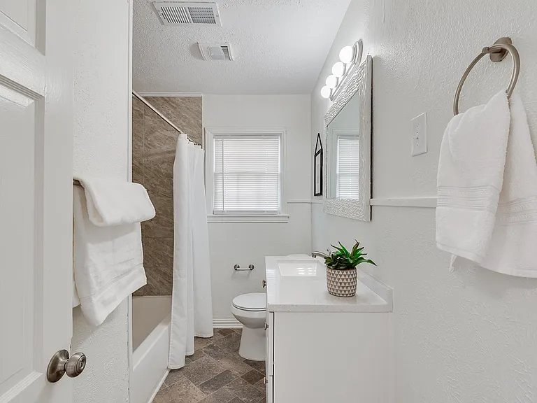 1733 Melba Ct — Photo 18