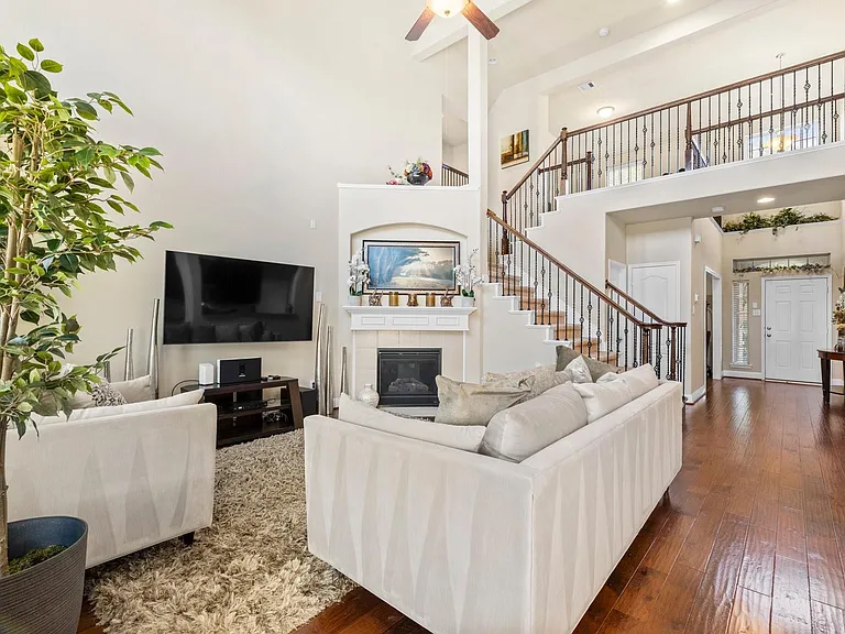 25915 Lockspur Ct — Photo 15
