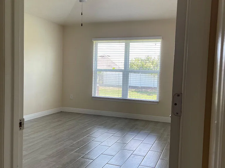 107 Mason Dr — Photo 35