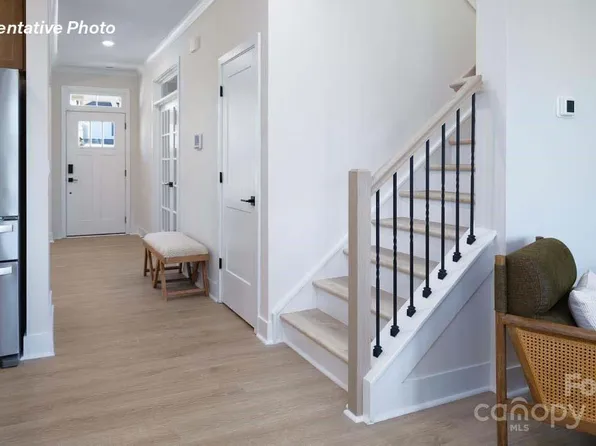 214 Miramar Dr, York, SC 29745
