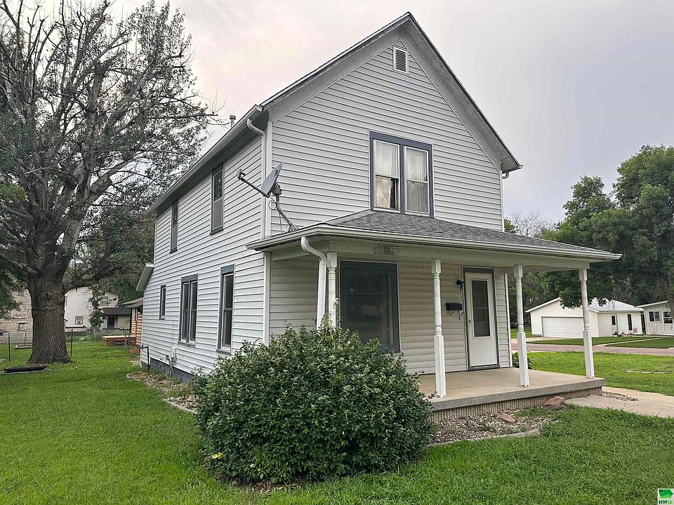 1321 Avenue I, Hawarden, IA 51023 Zillow