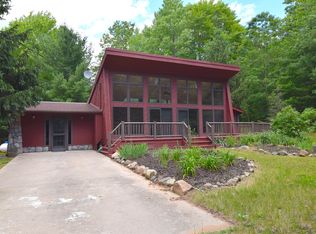 1575 S Nine Mile Rd, Midland, MI 48640