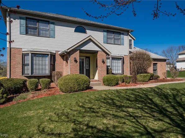 6517 Harborview Ave NW, Canton, OH 44718