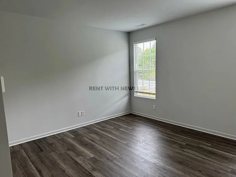 244 Suhani Ln — Photo 4