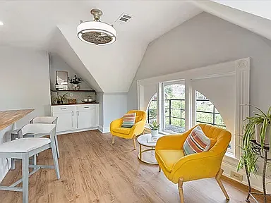1 bed, 1100 sqft, $1,310 — Photo 4