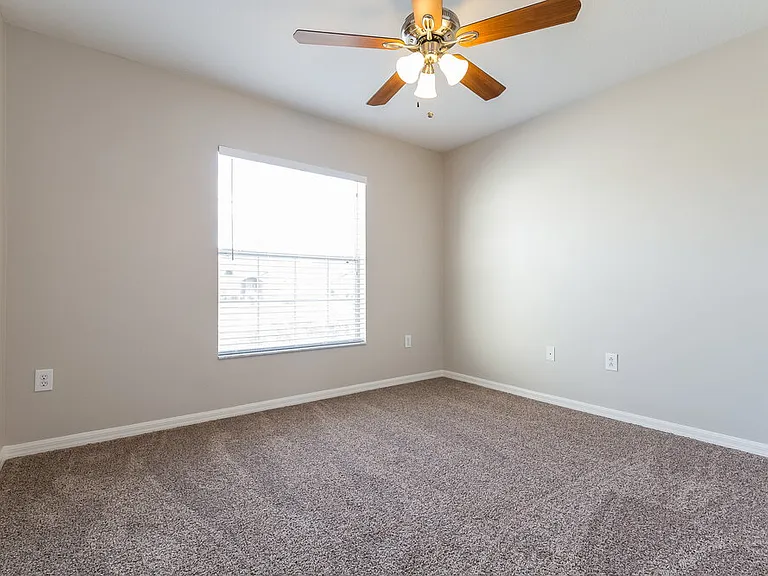 12008 Butler Woods Cir — Photo 9