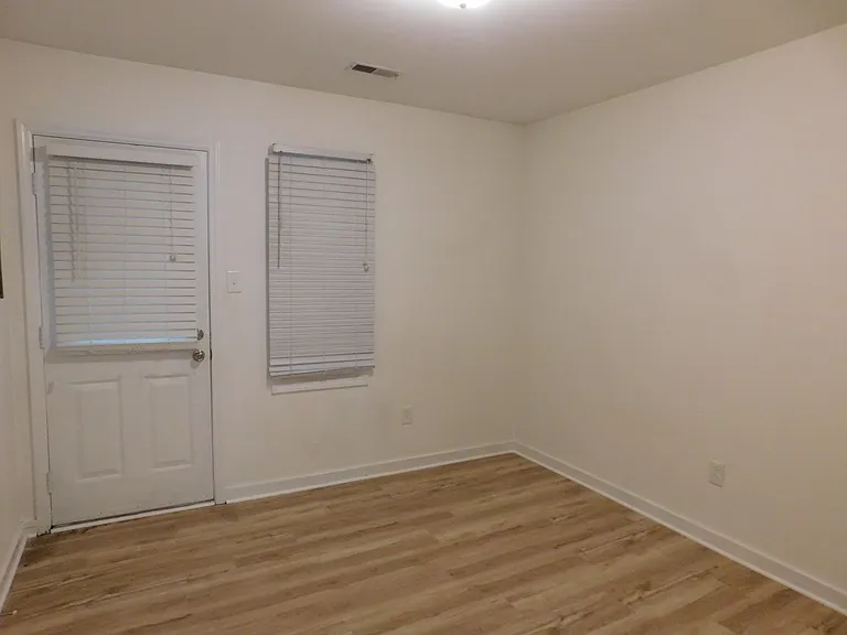 1522 College Way — Photo 15