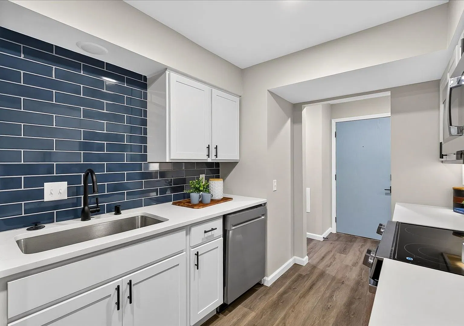 Renovated 2BR/2BA Condo in Middleton — Photo 3