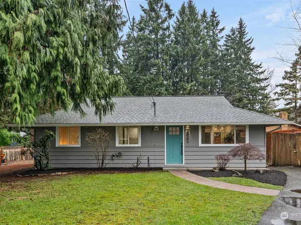 2022 211th Place SW, Lynnwood, WA 98036