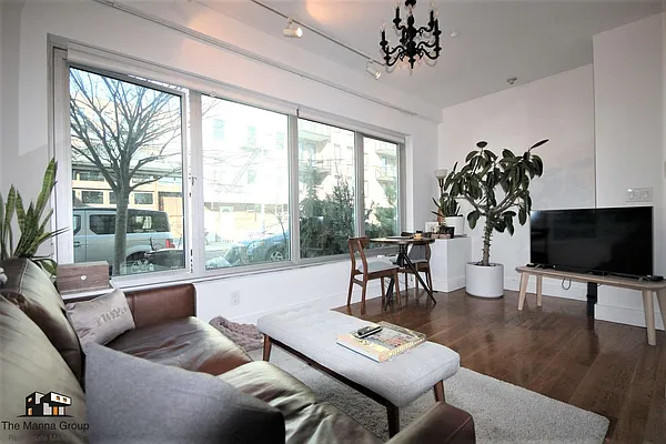 Rented by Bold New York | media 3