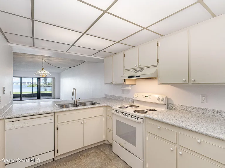 200 S Banana River Blvd #2302 — Photo 13