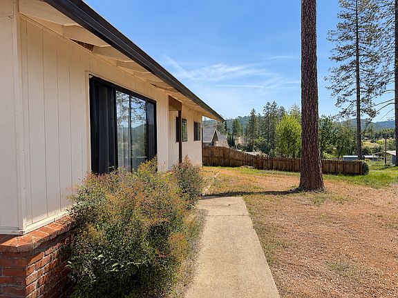 2nd image of 1763 Whitaker Rd