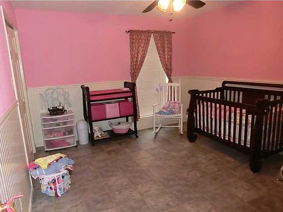 4th image of 1051 Little Oaks Drive Dr