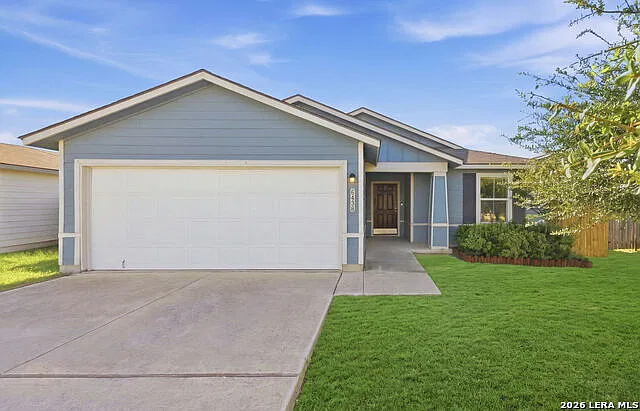 3 bed, 2.0 bath, 1156 sqft, $1,650 — Photo 1