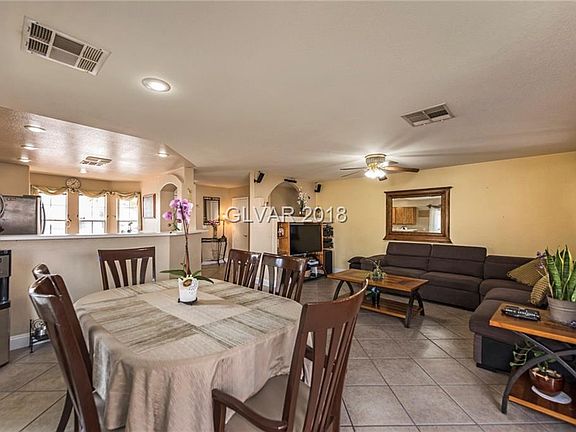 5th image of 1924 Tiger Cir